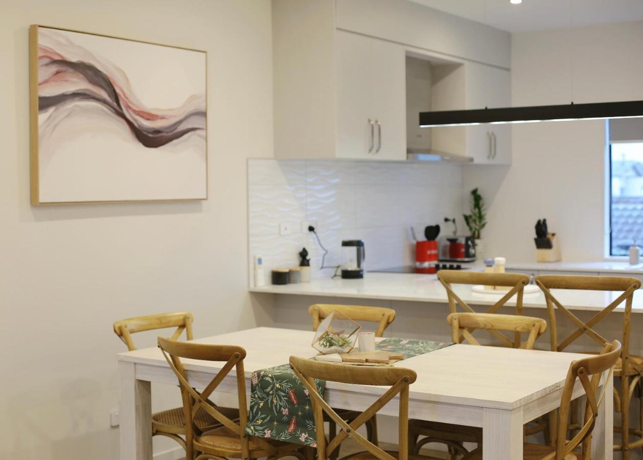 Cozy And Comfortable, Sunny Three-Storey Building Auckland Exteriör bild