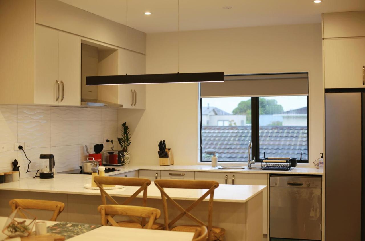 Cozy And Comfortable, Sunny Three-Storey Building Auckland Exteriör bild